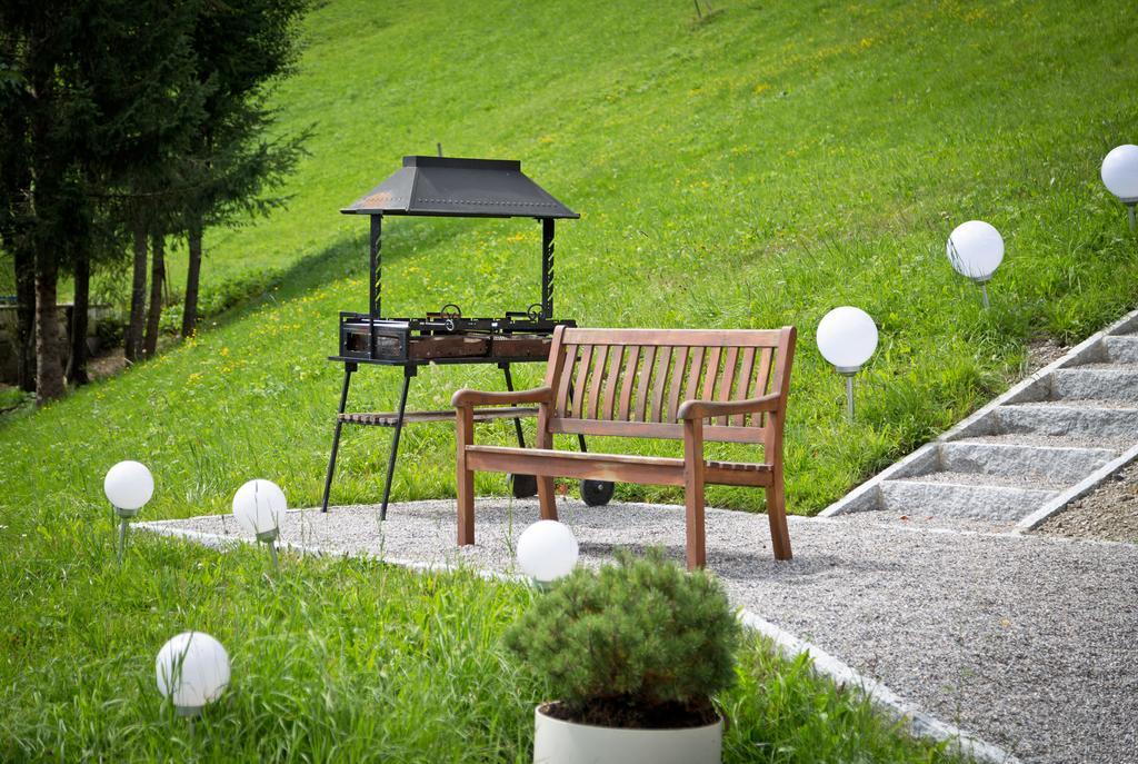 Der Berghof Apart otel Hirschegg  Dış mekan fotoğraf